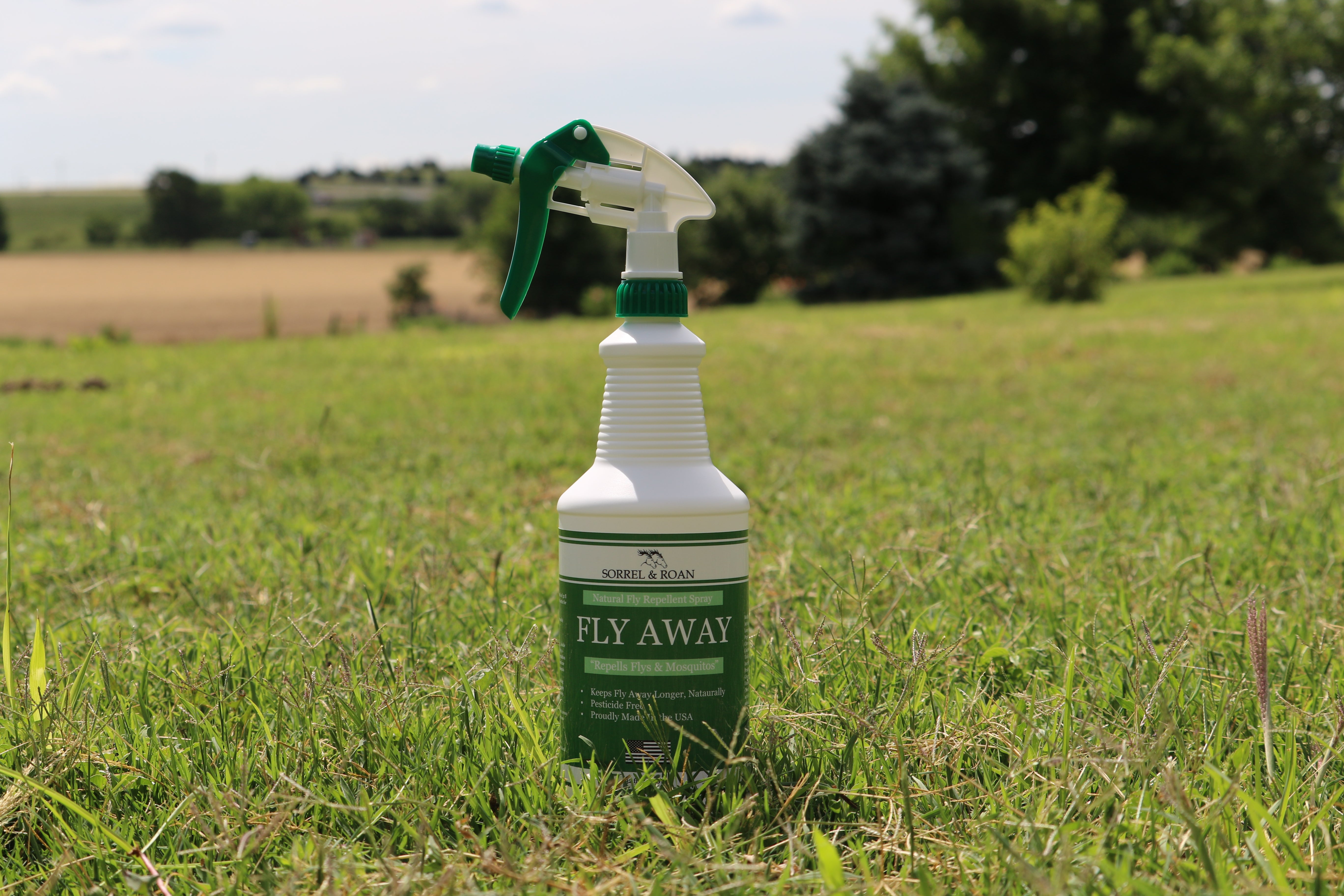fly spray for garden FLY AWAY 32oz Natural Equine Fly Spray – Sorrel & Roan